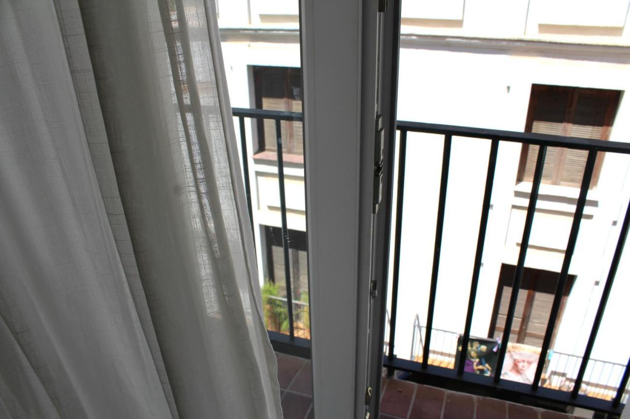 Wish Suite Campana De Sevilla Extérieur photo